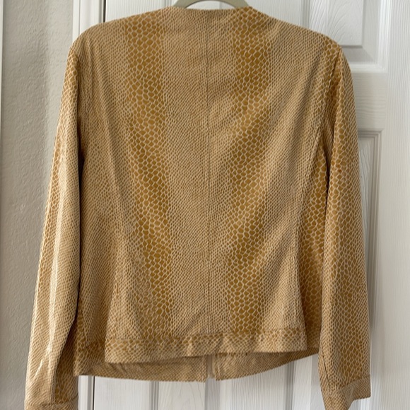 Light weight polyester jacket - Size M - Picture 6 of 9